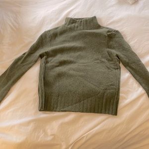 Like new condition j crew sweater